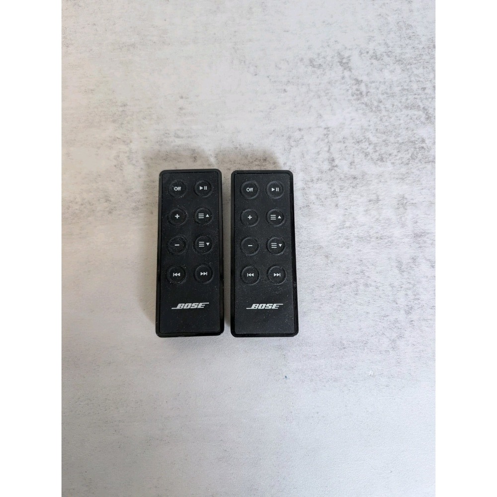 (2) Bose Remote Control SoundDock Series  Portable Music System (OEM) II III Lot